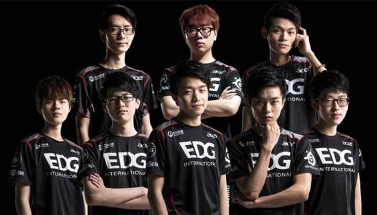 与防守兼具 与防守兼具