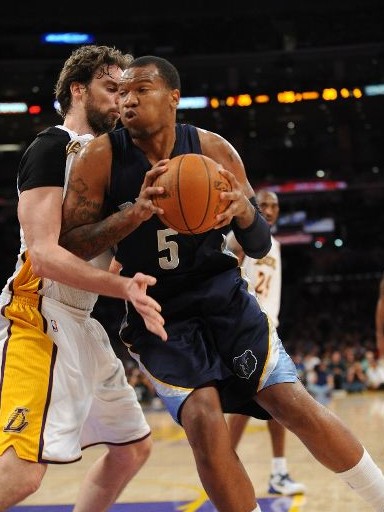 吸引了不少 吸引了不少